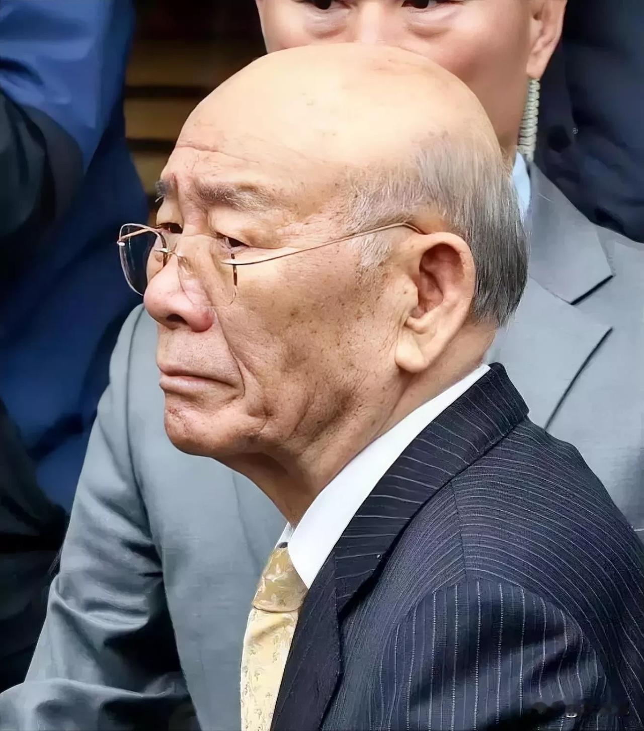 即便全斗焕是出于个人利益考量而选定某一种制度，那也是在合理范围之内的选择，无可指