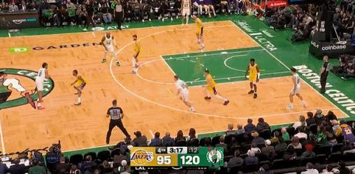 双手暴扣~！！！ 