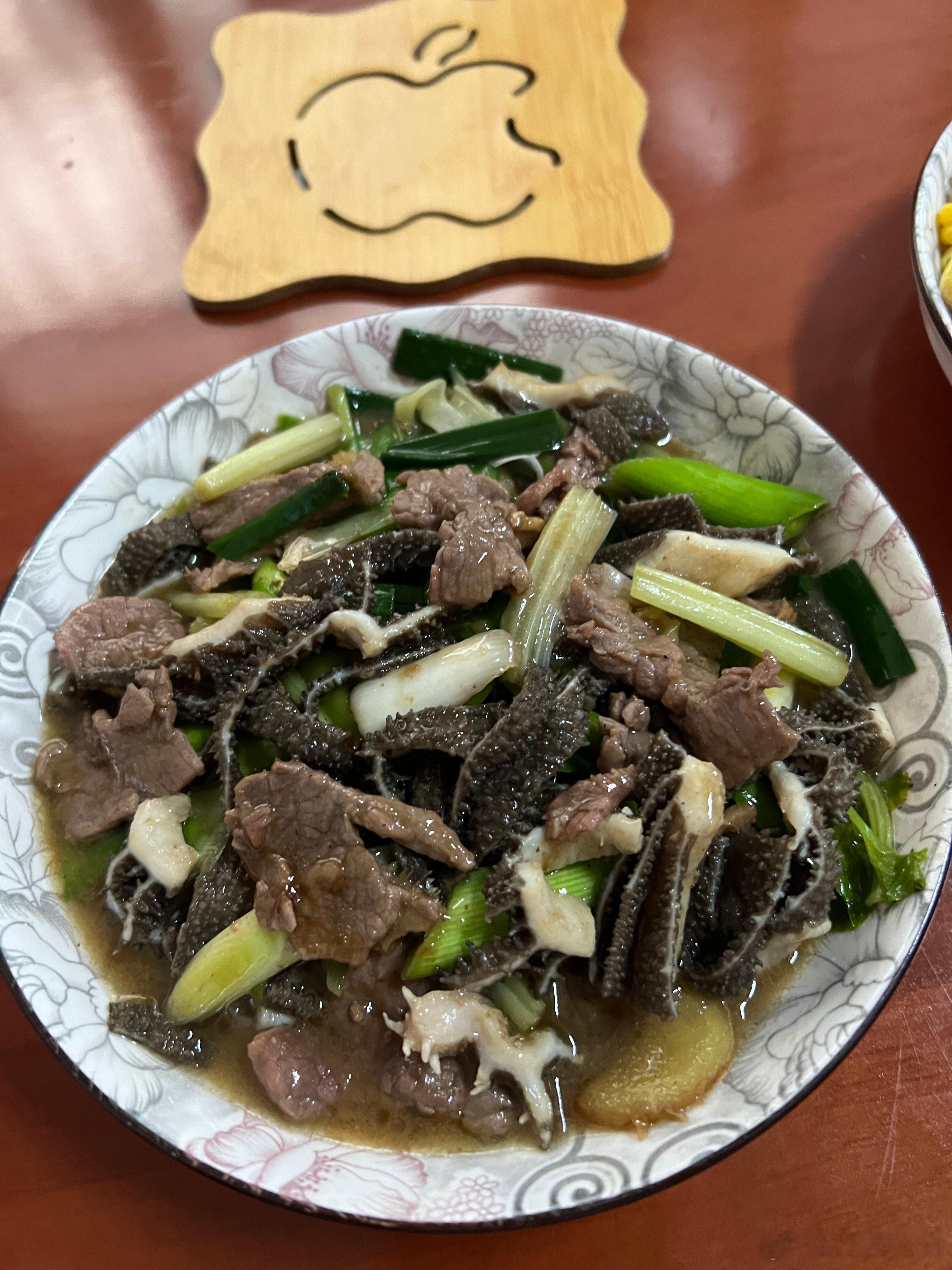 #晚餐# 炒牛杂  玉米碎肉  冬瓜汤 ​​​