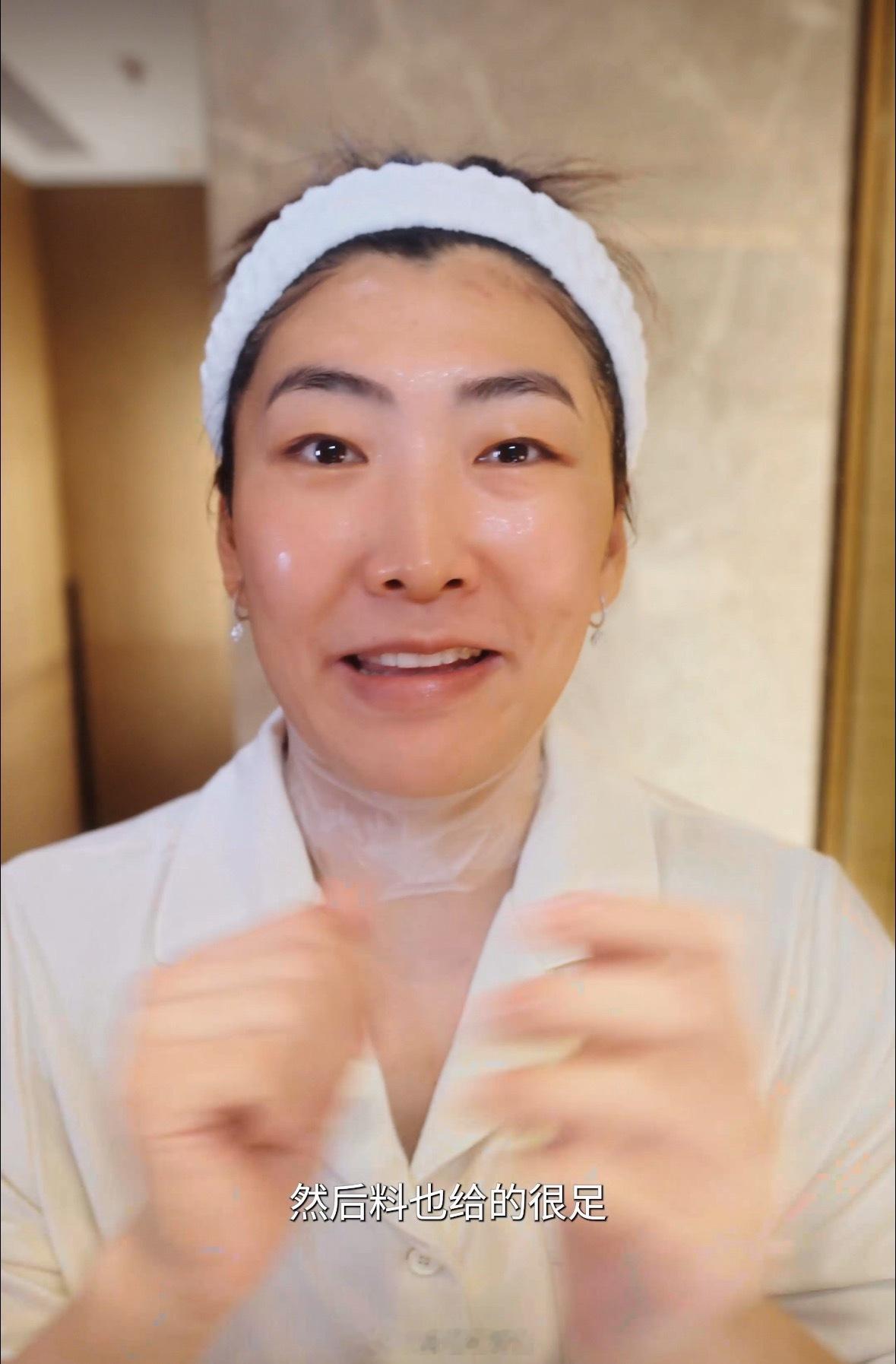 徐梦桃的滑雪搭子 冬季运动一族必看的护肤福音来咯！滑雪、跑步、骑行甚至通勤一遭寒