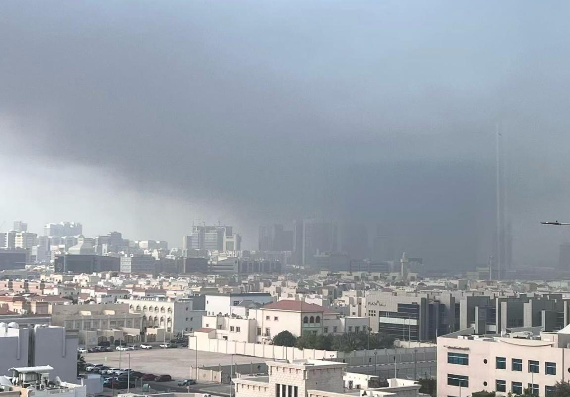 到了现在，似乎美国惹上麻烦了，原本以为伊朗会像委内瑞拉那样，只要没了总统，就可以