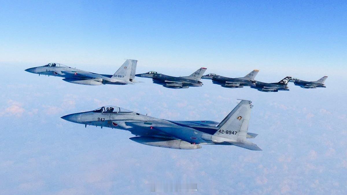 以色列第 12 频道：“预计美国将在未来两天内完成整个地区的相关部署工作，并就可