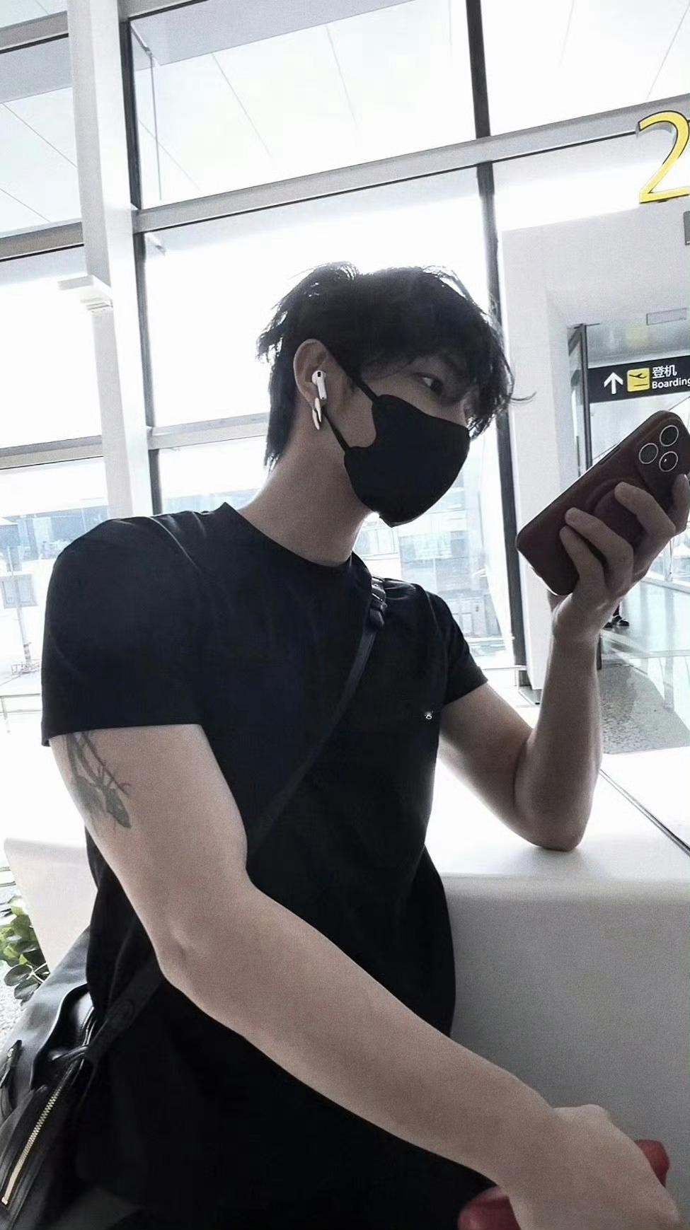 我母神的纹身简直是兴奋剂来的 
