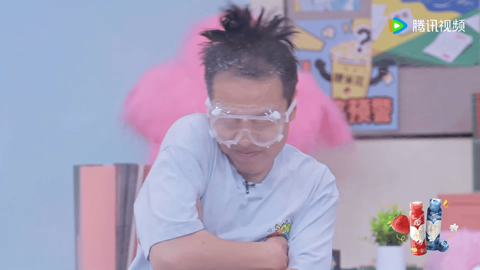 内娱绝对不能缺席的假发片 这么久了，徐志胜还没找到好用的假发片吗[笑cry]一整