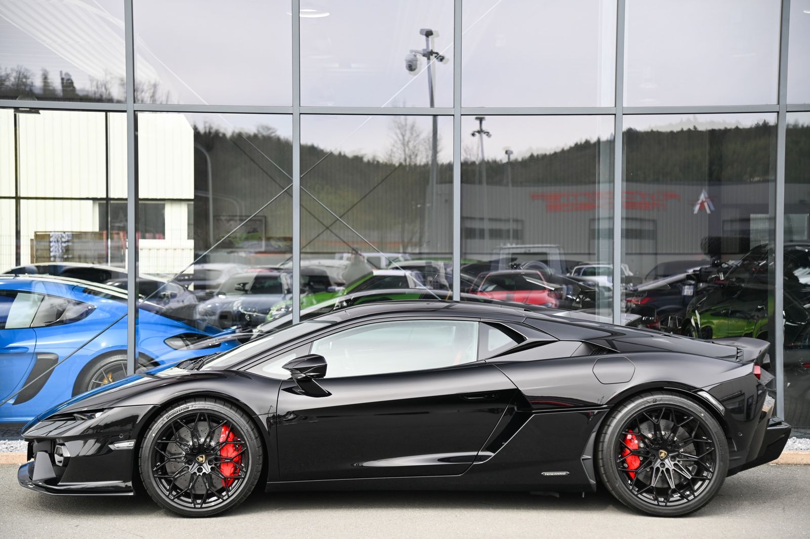 好车分享 Lamborghini Temerario，万转涡轮增压V8，目前仅此