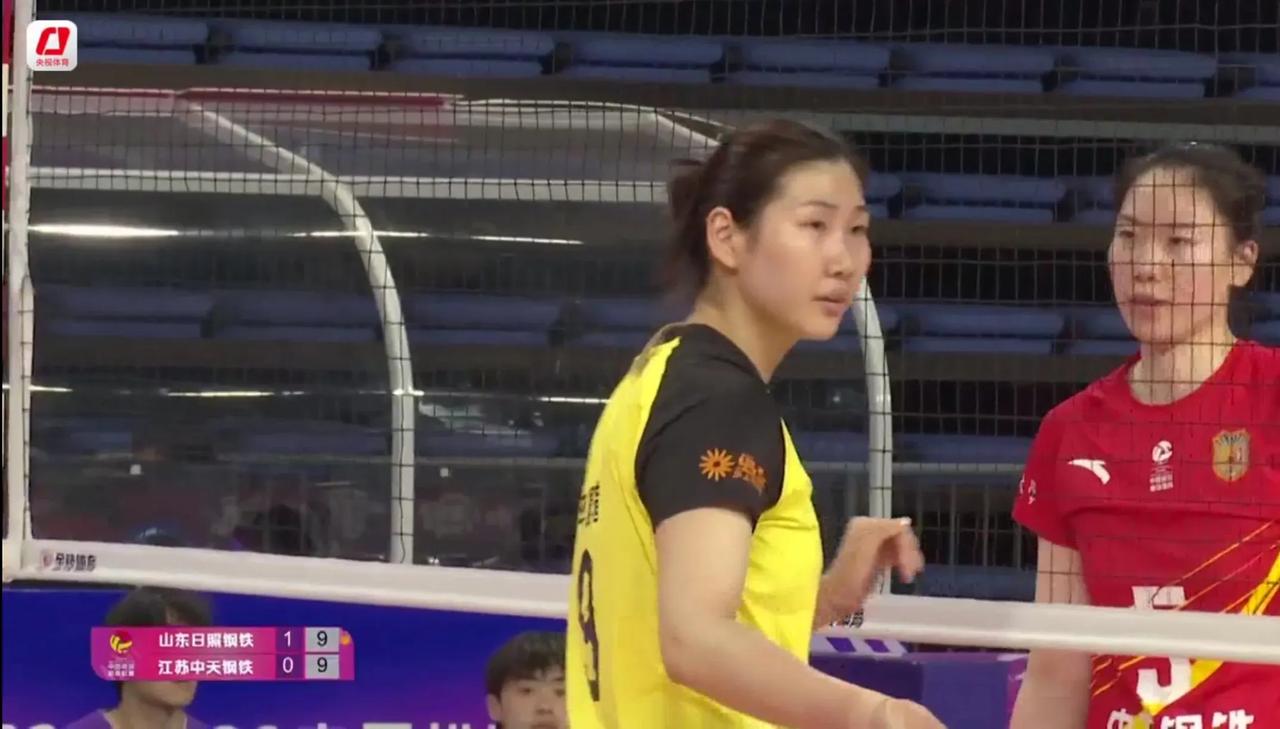 【女排超级联赛】第十三轮:山东——江苏  实时战况:

        1月31