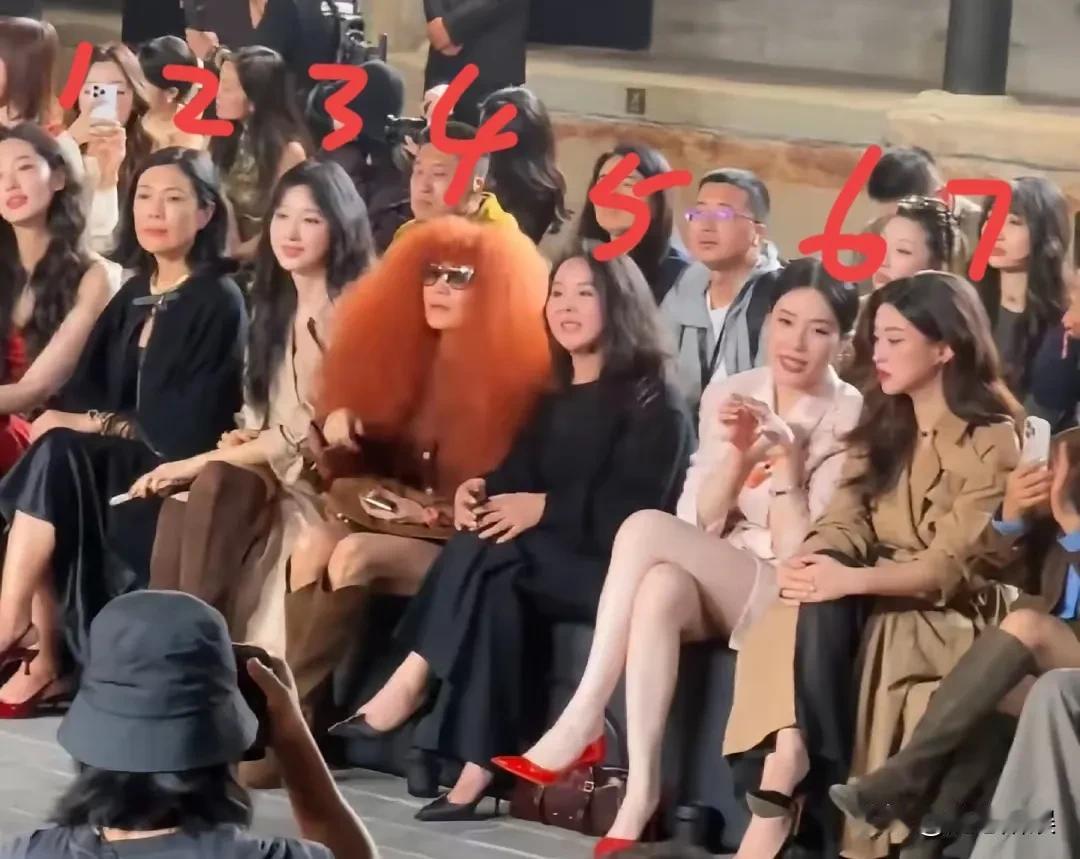 说实话，第一眼望去，最吸引你的是哪个美女？