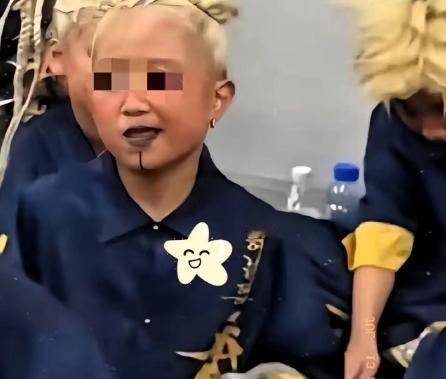全网暴怒！上海，一场儿童舞蹈比赛的妆造，把人看得气愤不已！一个个可爱的小朋友，被