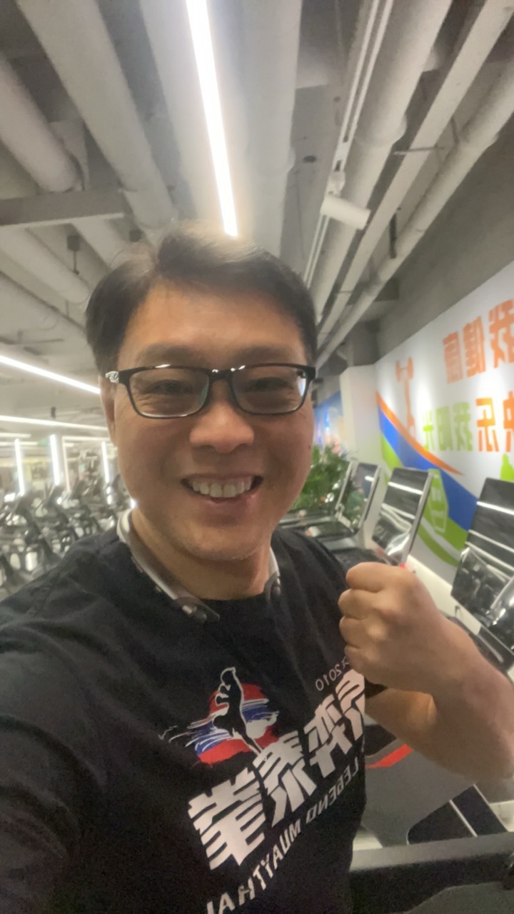 该训练训练🏋️♀️，别懒  