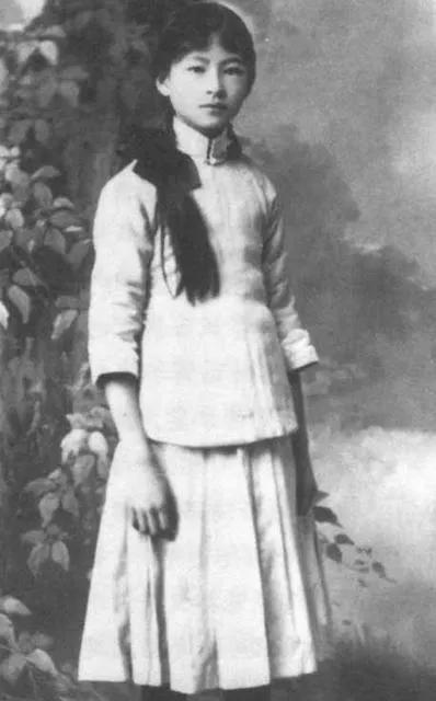 林徽因说：如果你已婚，你身边又出现了一个让你念念不忘，朝思暮想的人，那不一定是爱