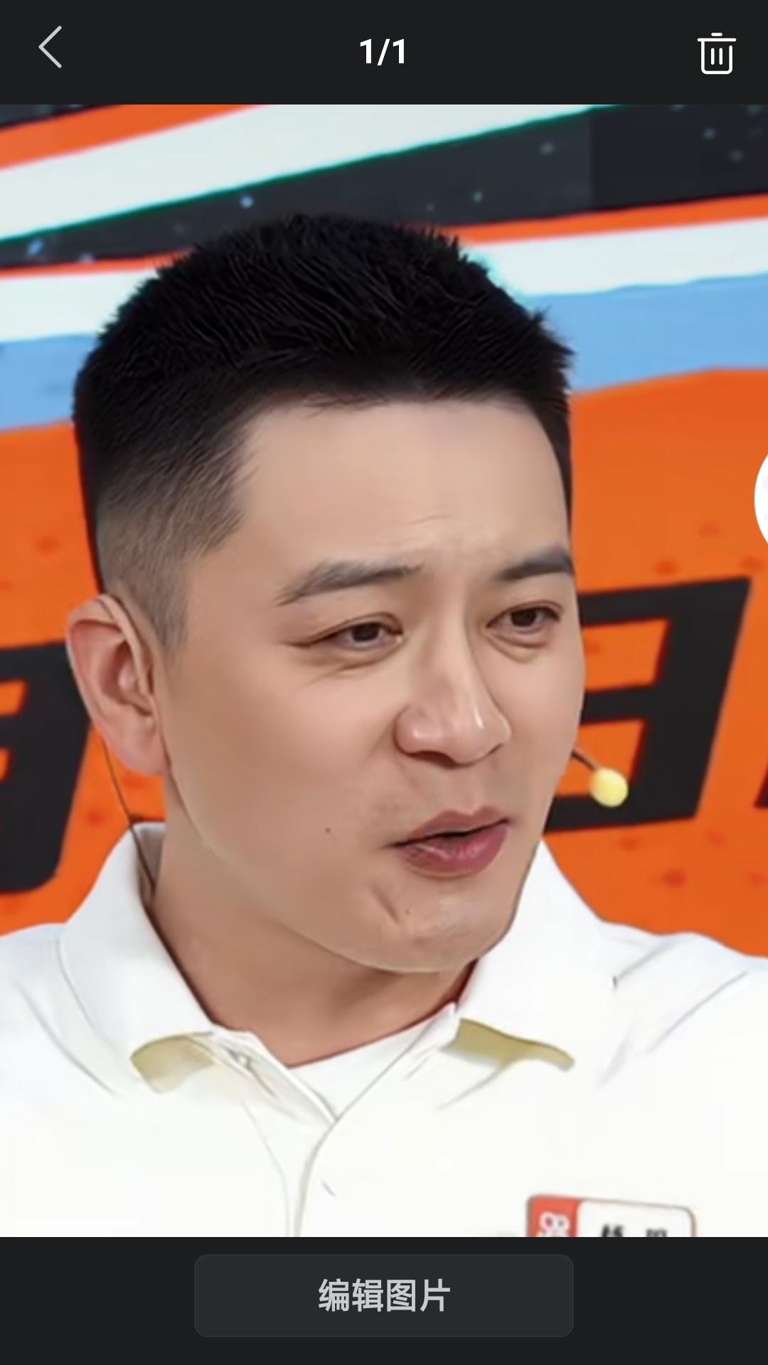 【前辽篮主教练杨鸣在接受采访时直言，虽然离开教练岗位，但自己一直关注着辽宁队的发