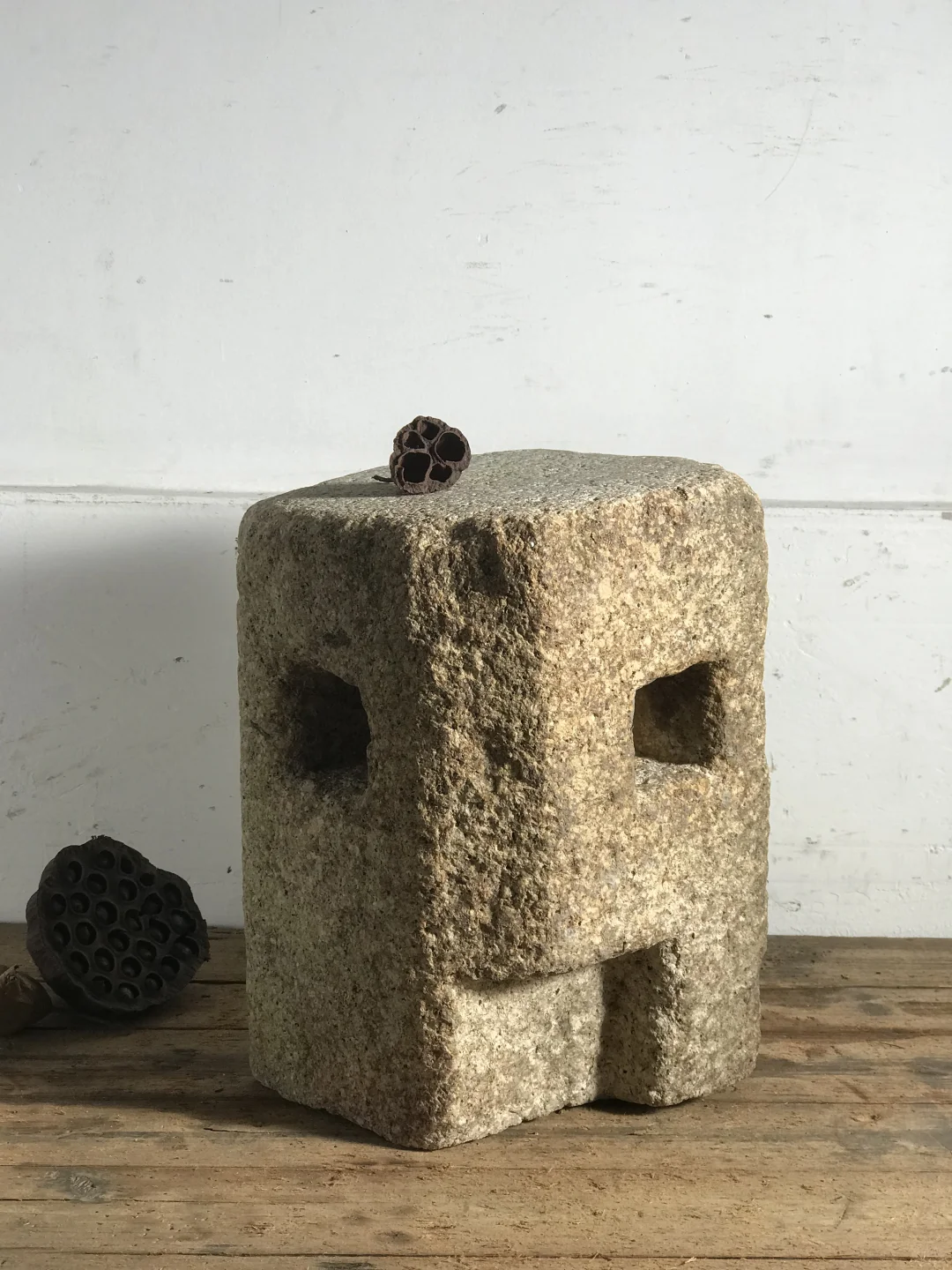 老宅柱基石、案石、麻石墩；民宿极简侘寂摆件