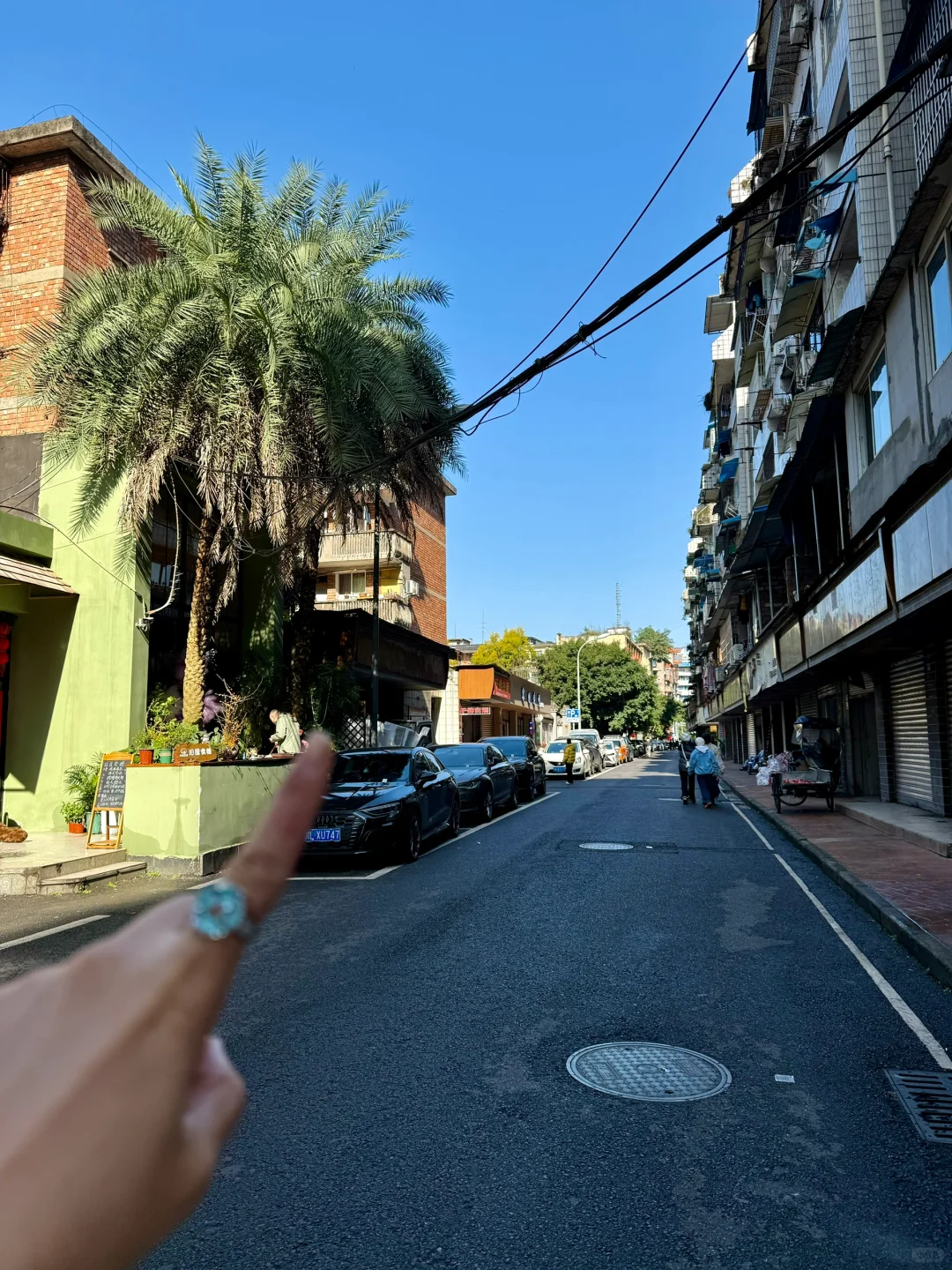 乐山！！！个人觉得最有氛围感的甜品店！！！