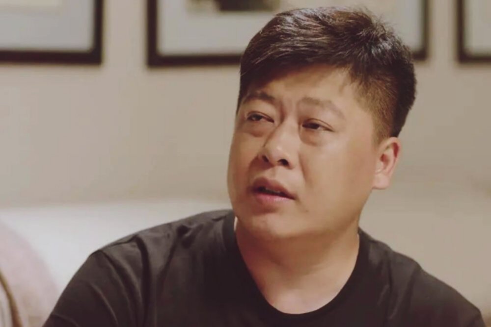 乡村爱情17  乡村爱情17的谢永强从曾经的憨厚稳重变得固执自私，对王小蒙的事业