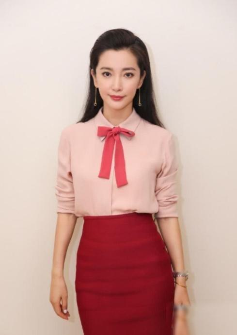 李冰冰问陈坤："我这所有接吻、拥抱、洗澡的戏，都和你拍了，接下来的终身大事你是不