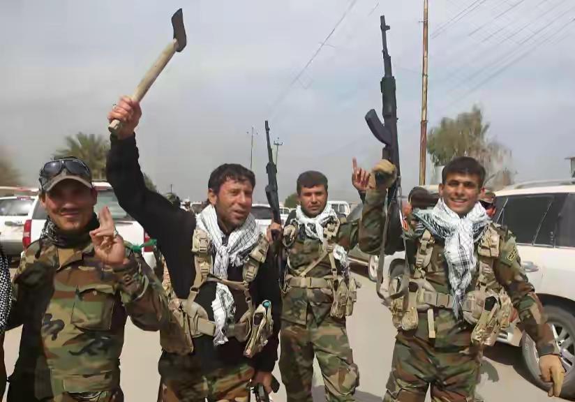 伊朗终于等来助手，伊拉克正式授权武装组织：放开手脚报复美军