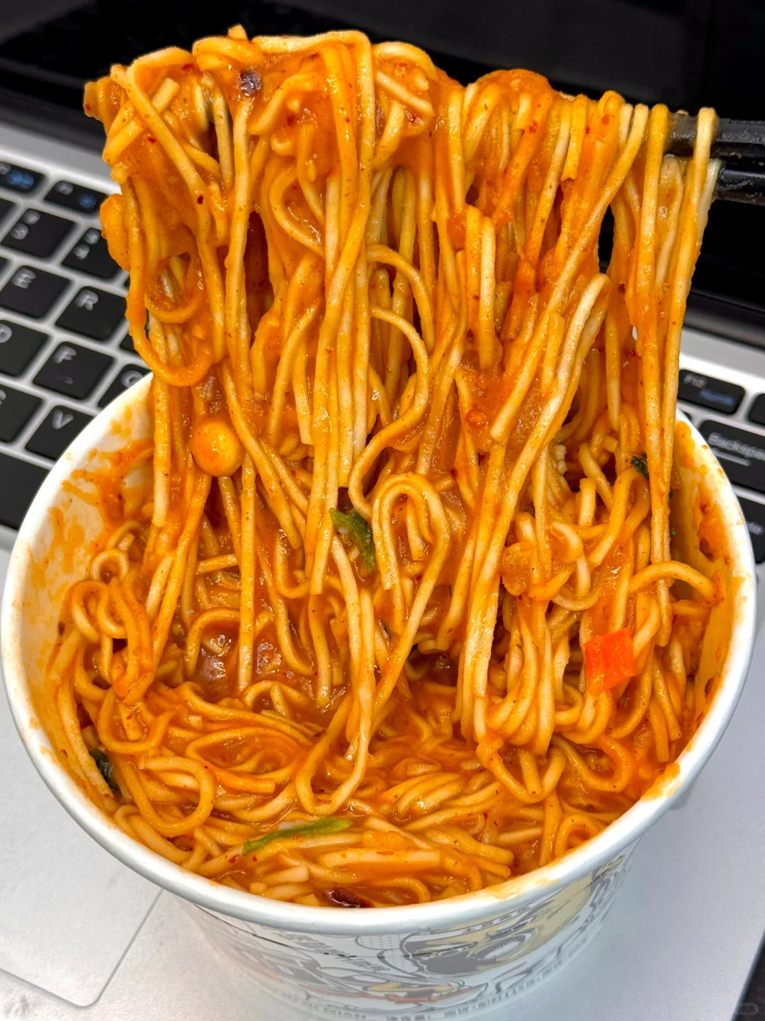 土豆泥拌面！一口下去小脑都萎缩了。。。