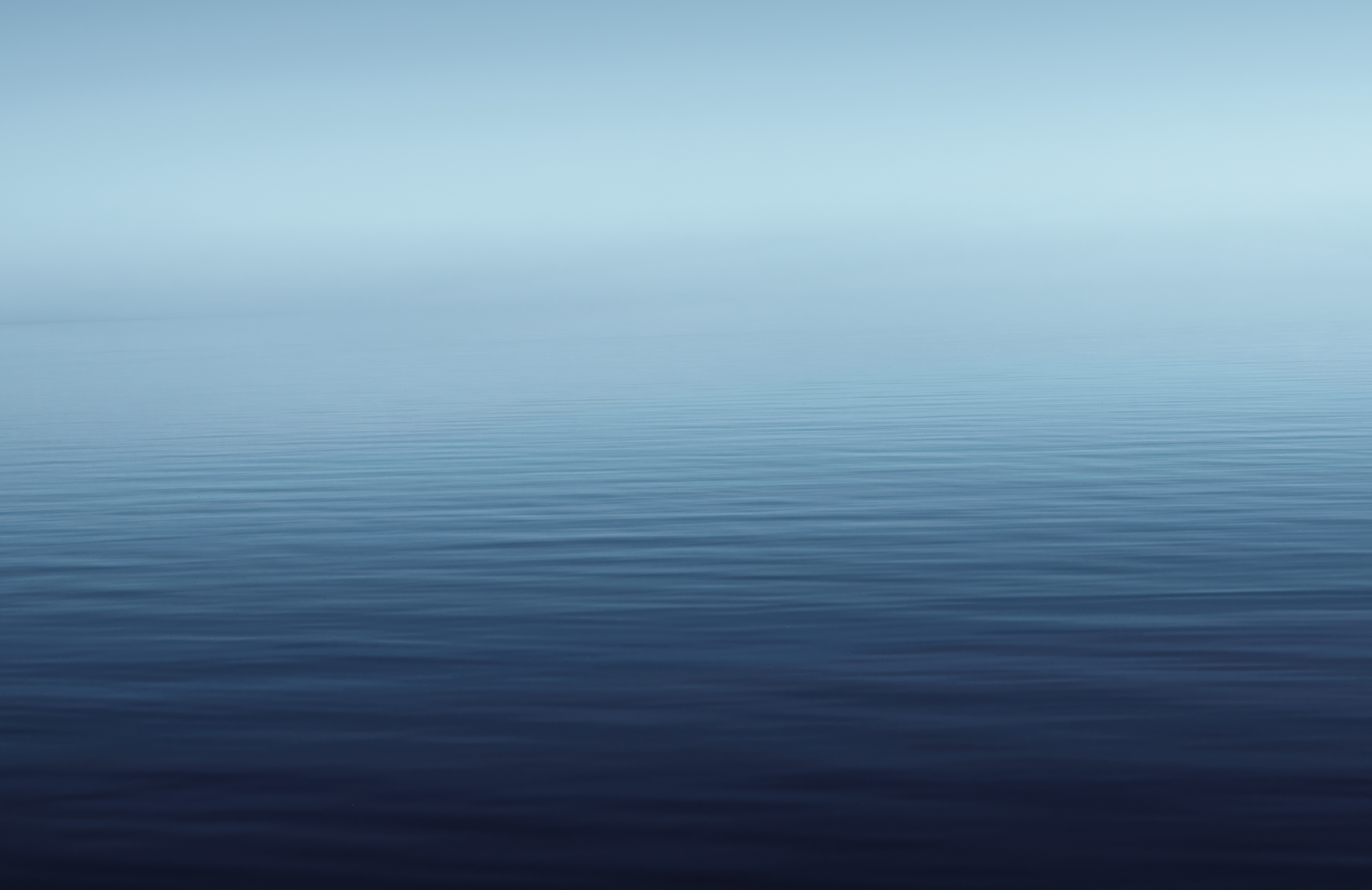 2012年3月16日苹果发布了New iPad这张壁纸也是当初的经典壁纸之一。