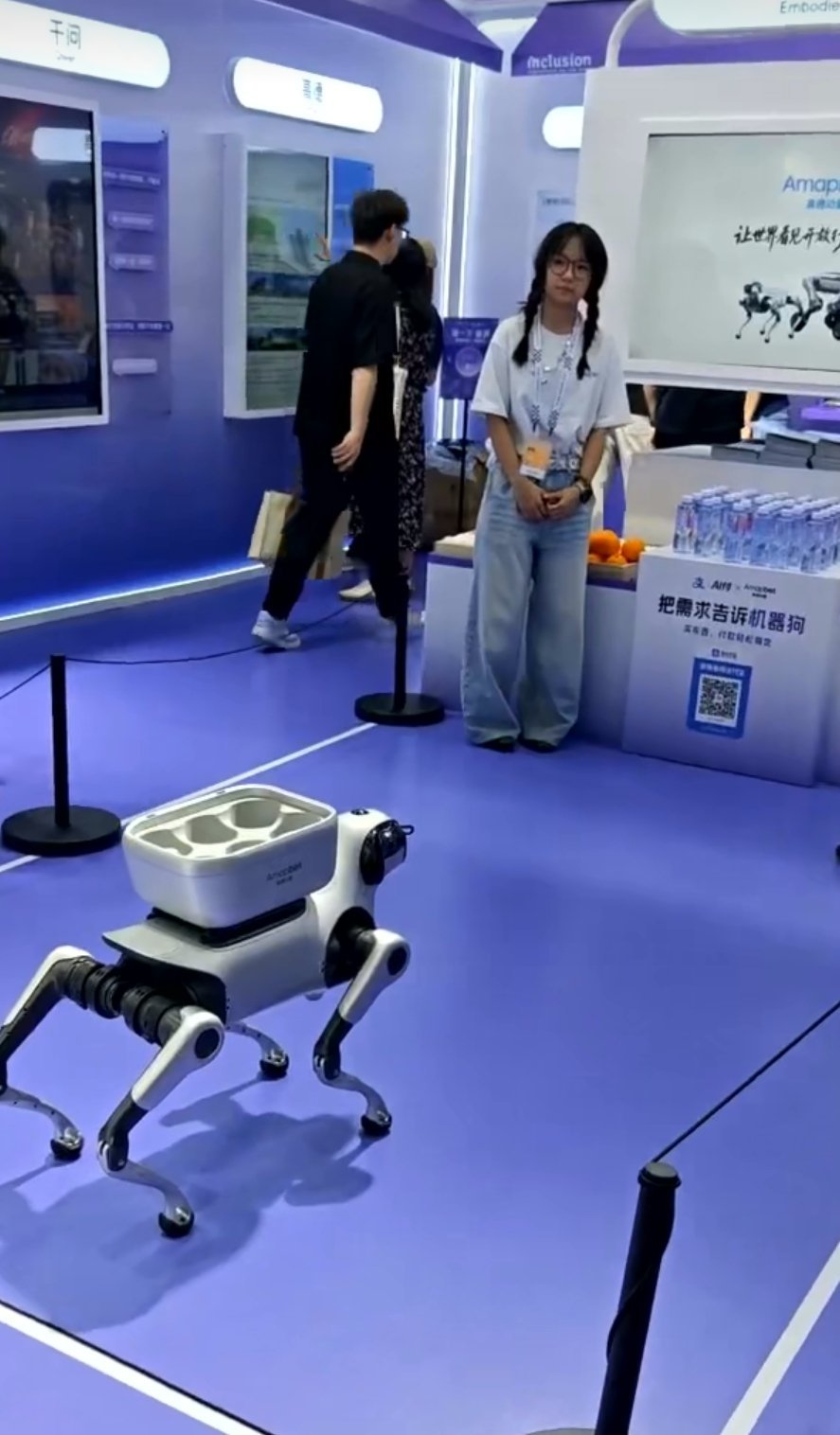 网友称狗腿付才是真接地气这次的赢家真的是品牌方们吧，以后再也不用担心塌房问题，机