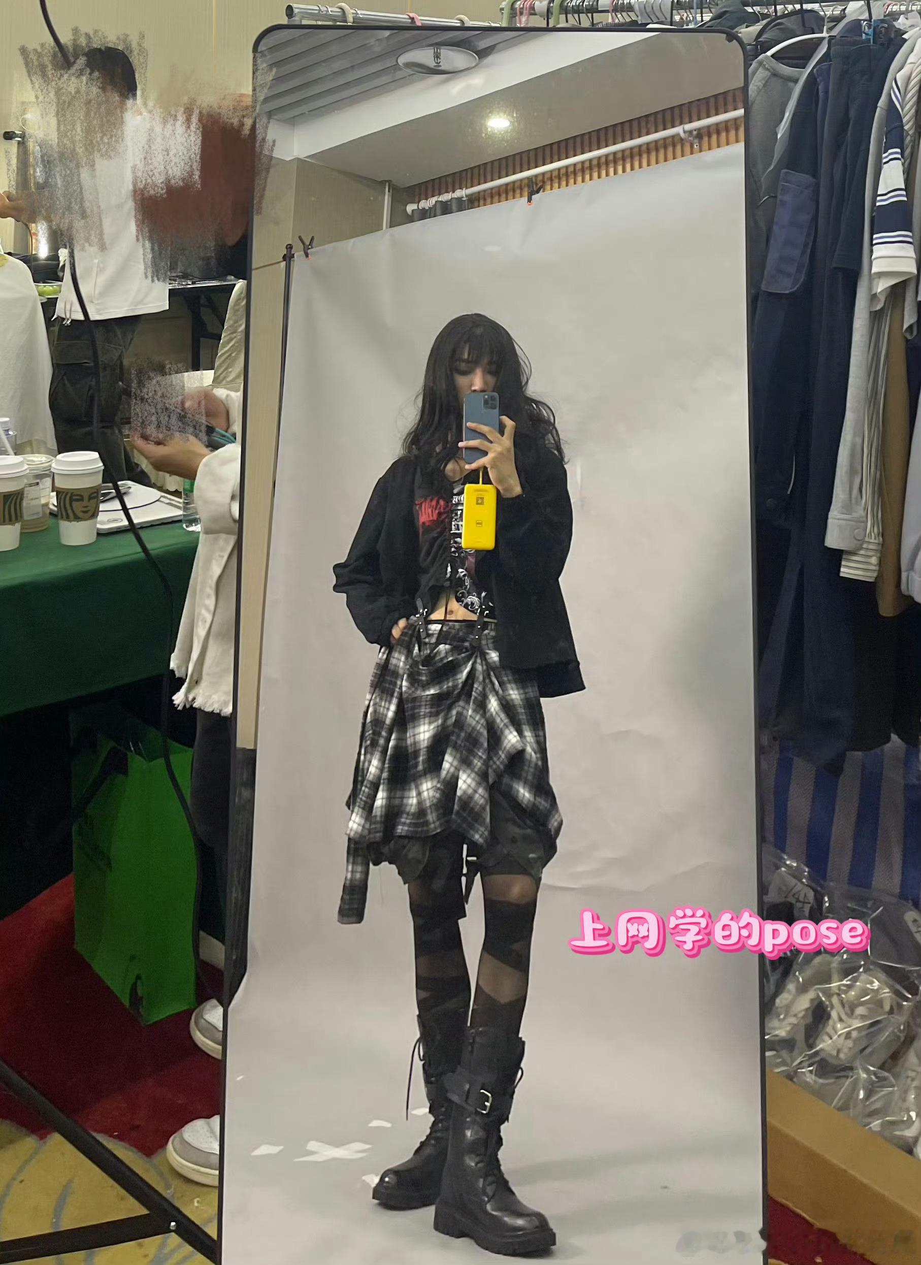 林秋楠女装花絮林秋楠仅有一次的女装花絮 捕风追影林秋楠一秒女装超惊艳！ ​​​