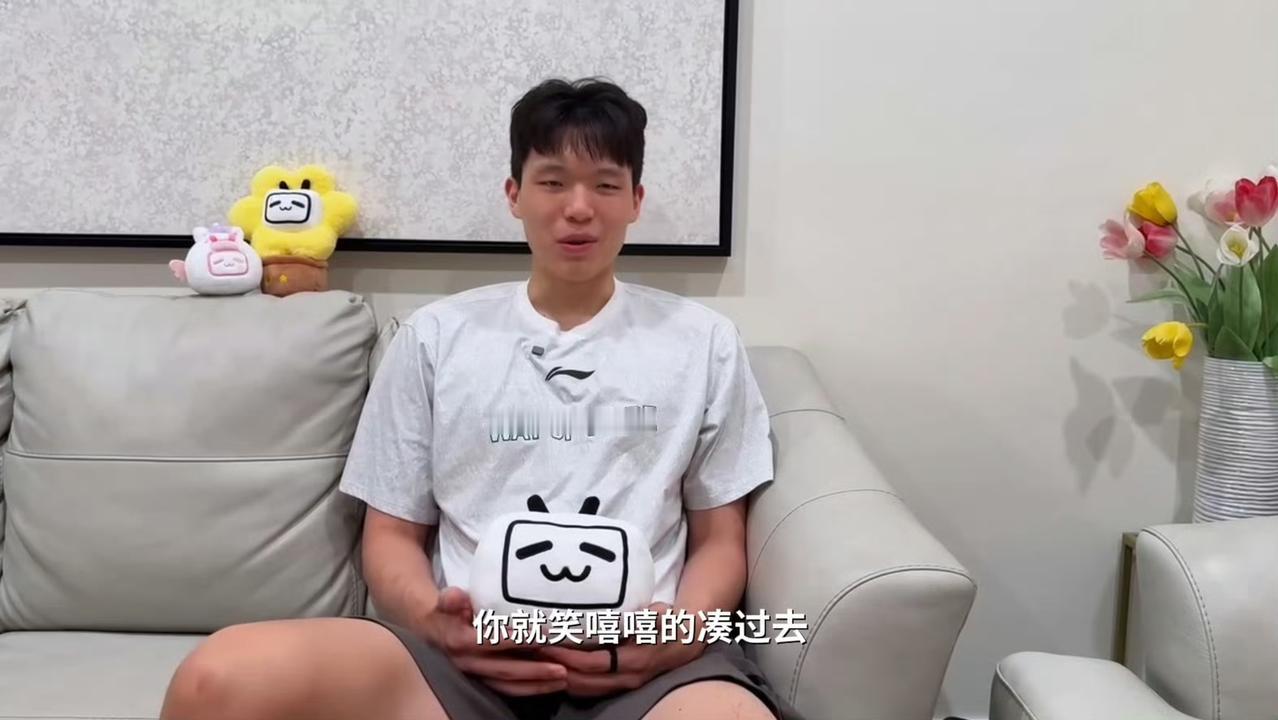 说实话，杨瀚森在我这里是一战成名，当然也不仅仅是因为他的打球能力

也许我说杨瀚