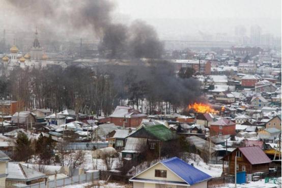 70枚导弹猛攻，特朗普向美军下令，乌方拒不投降，俄外长撂下狠话
 
2 月 2 