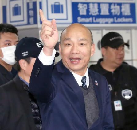 韩国瑜、江启臣用“失踪”投下了“反对票”！10月20日，新主席郑丽文拜会立院，连