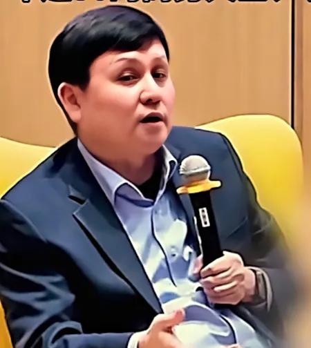 张文宏劝有条件高压人群早退，这话现实吗？
 同样是高压上班，有人能潇洒早退，有人