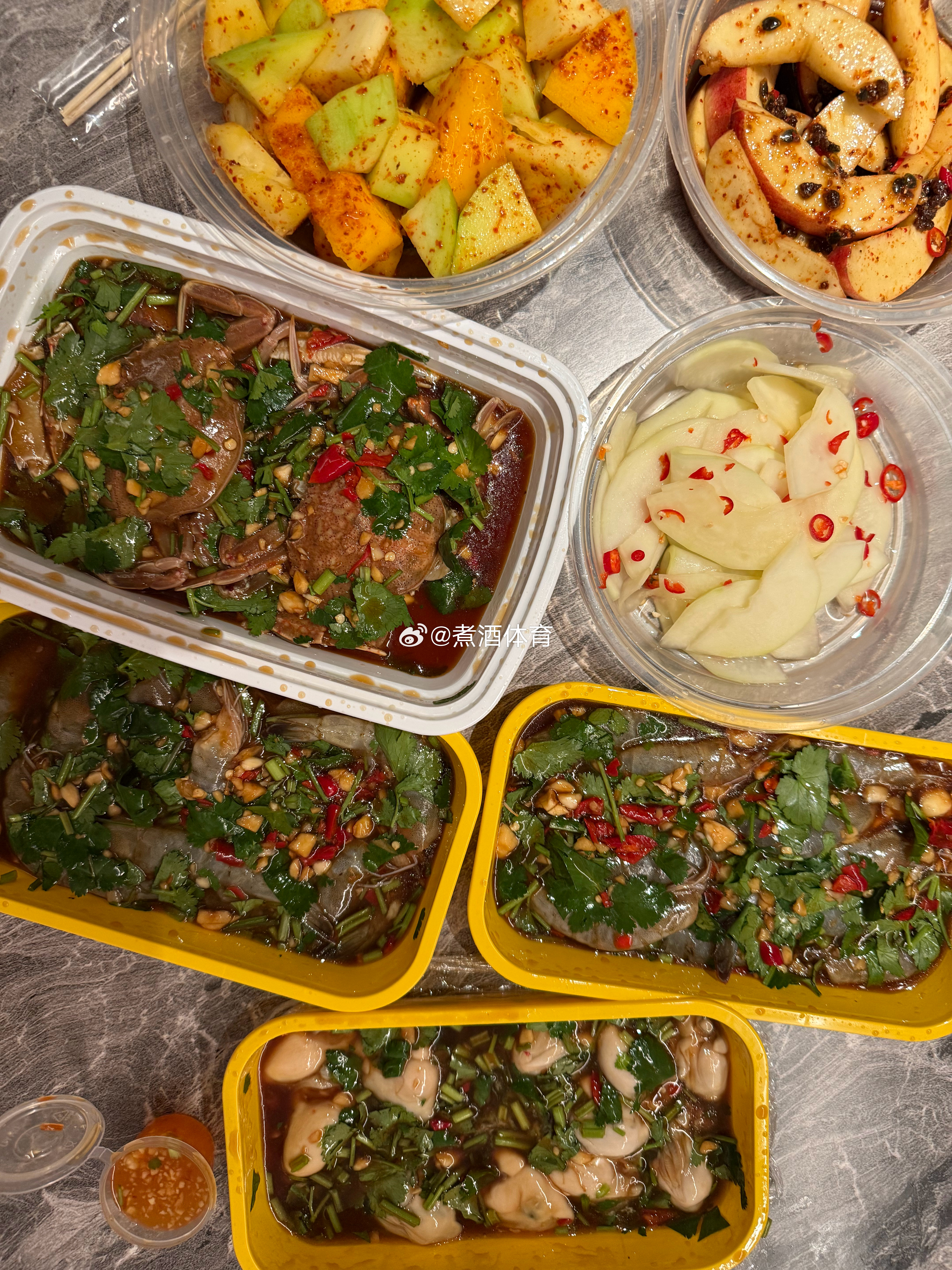 元宵节快乐 元宵快乐。下周恢复直播[嘿哈]煮酒今日