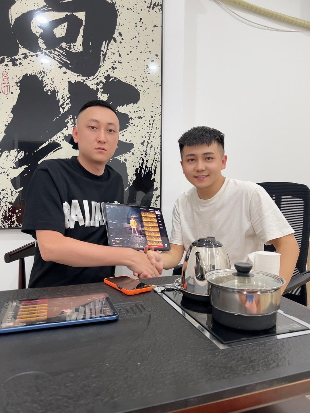 又是一个崭新的赛季，希望你们越来越好。