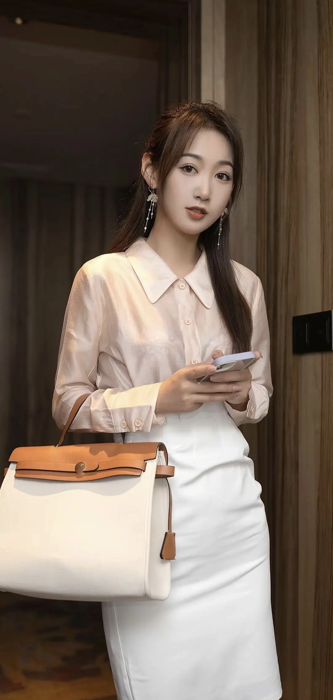 唐安琪 女秘书