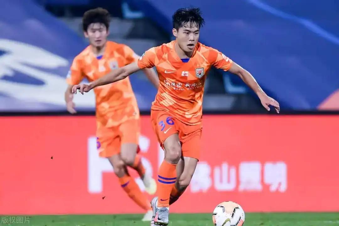 韩鹏何时才能找到段刘愚的使用密码，要不去找邵佳一上上课吧。要是能将段刘愚激活，作