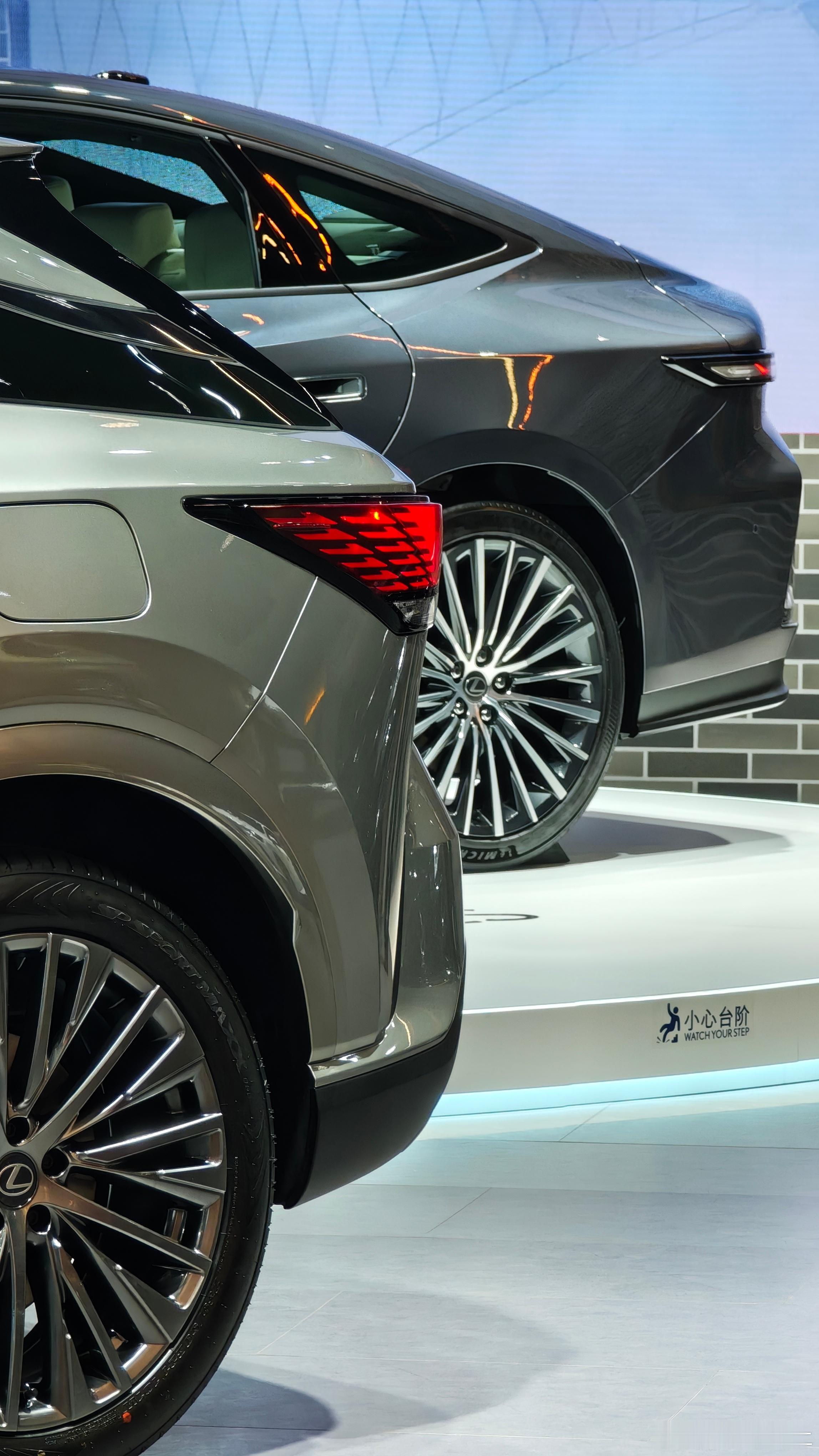 广州车展 雷克萨斯岭南主题展台一些有意思的细节解构在一起大家都知道市场有些降温很