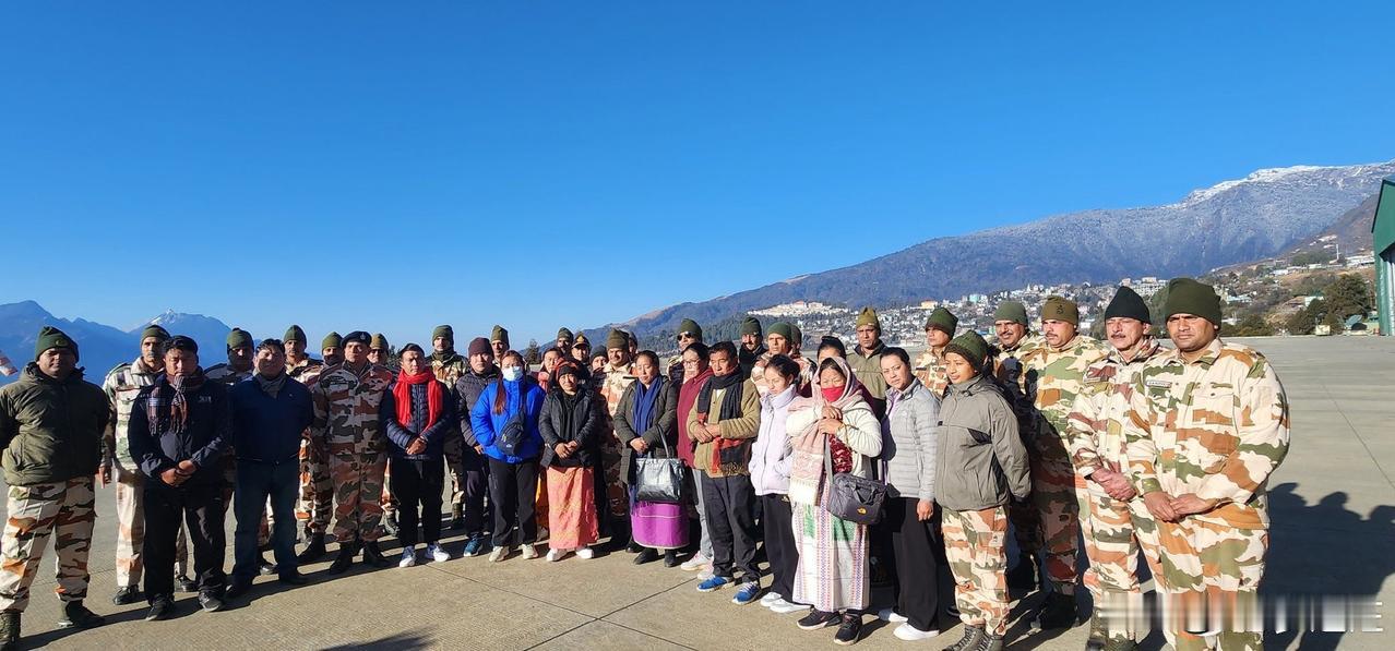1月22日19名藏南达旺当地居民被印度占领军带领到德里参加印度国庆节庆祝巡游活动