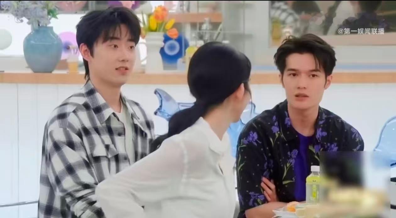 心动9厨子也有爱情 比起花哨的套路，更喜欢这种烟火里的心动。一餐一饭皆是心意，真