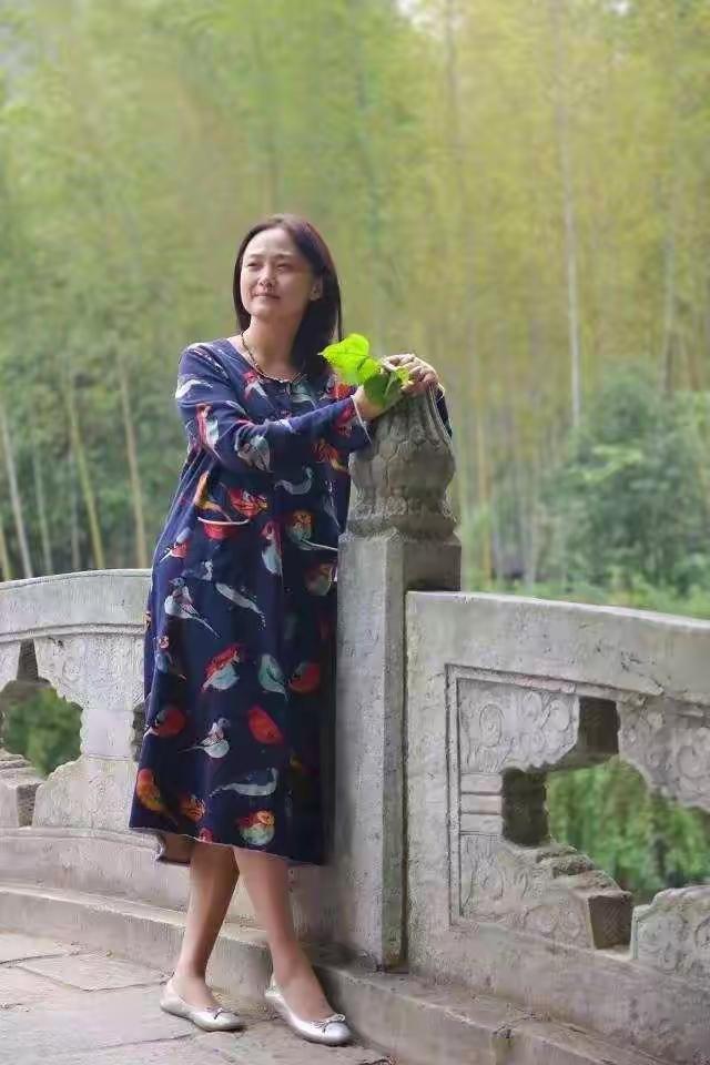 担忧明天和可惜昨天，只会失去最好的今天。