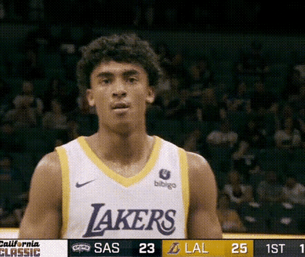 太像了，下一个科比？