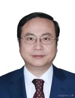 中联部是五个可以配备部长助理的部委之一，它也迎来了一位70后部长助理。金鑫是19