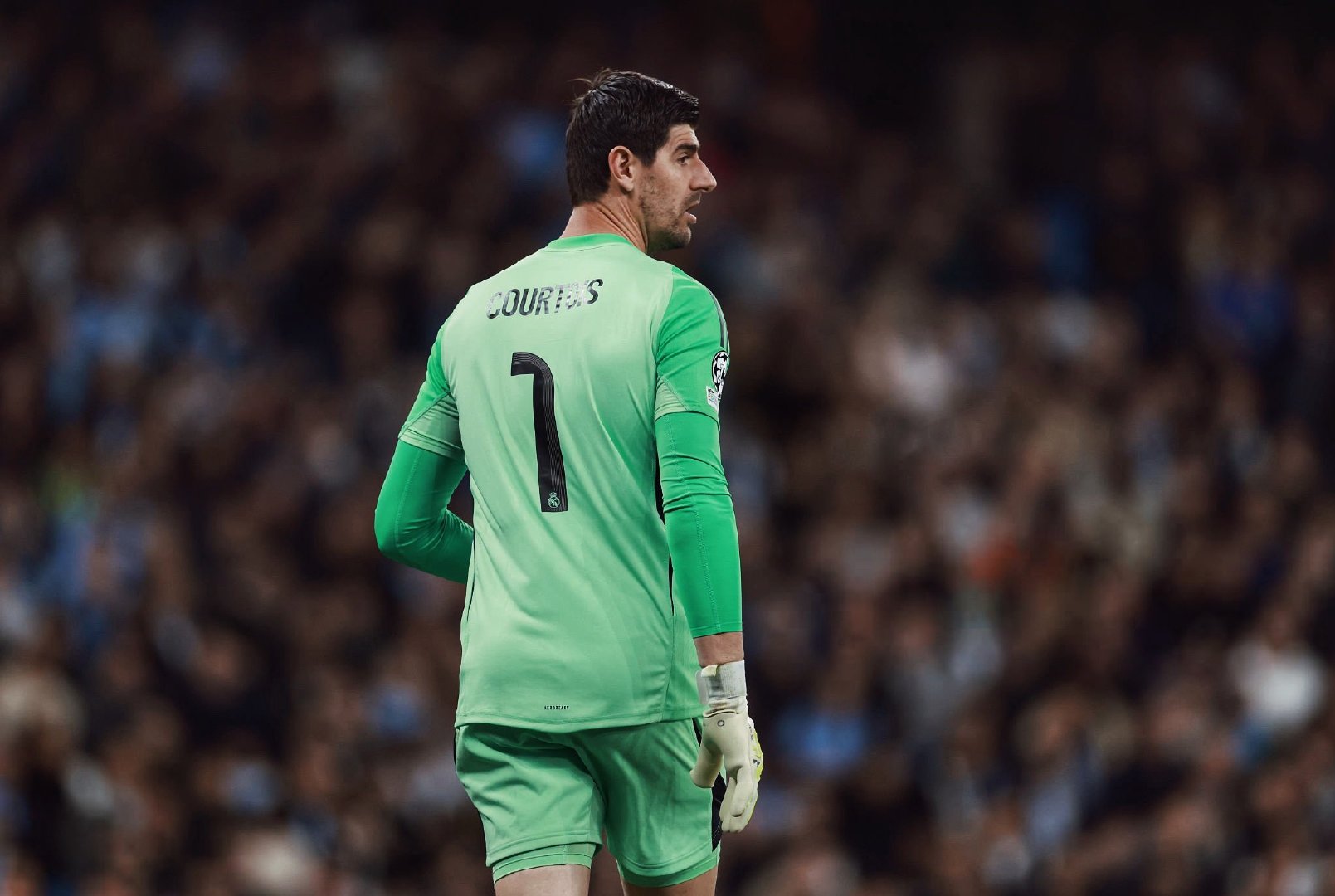 🚨🚨🚨🚨🚨【阿斯报】库尔图瓦初步检查结果显示为右侧内收肌撕裂，而非肌肉