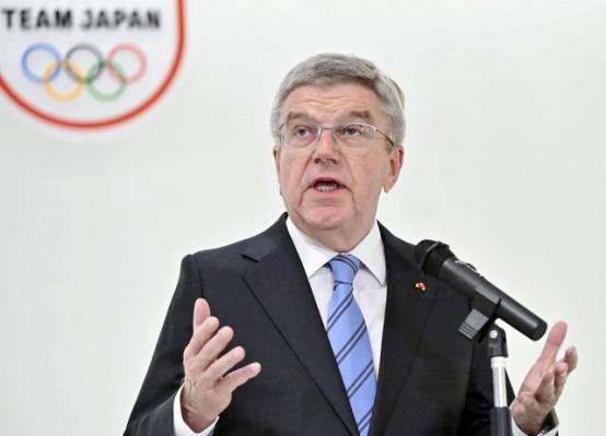 真把中国当冤大头了？国际奥委会终身名誉主席巴赫，最近在接受采访时公开表示：“中国