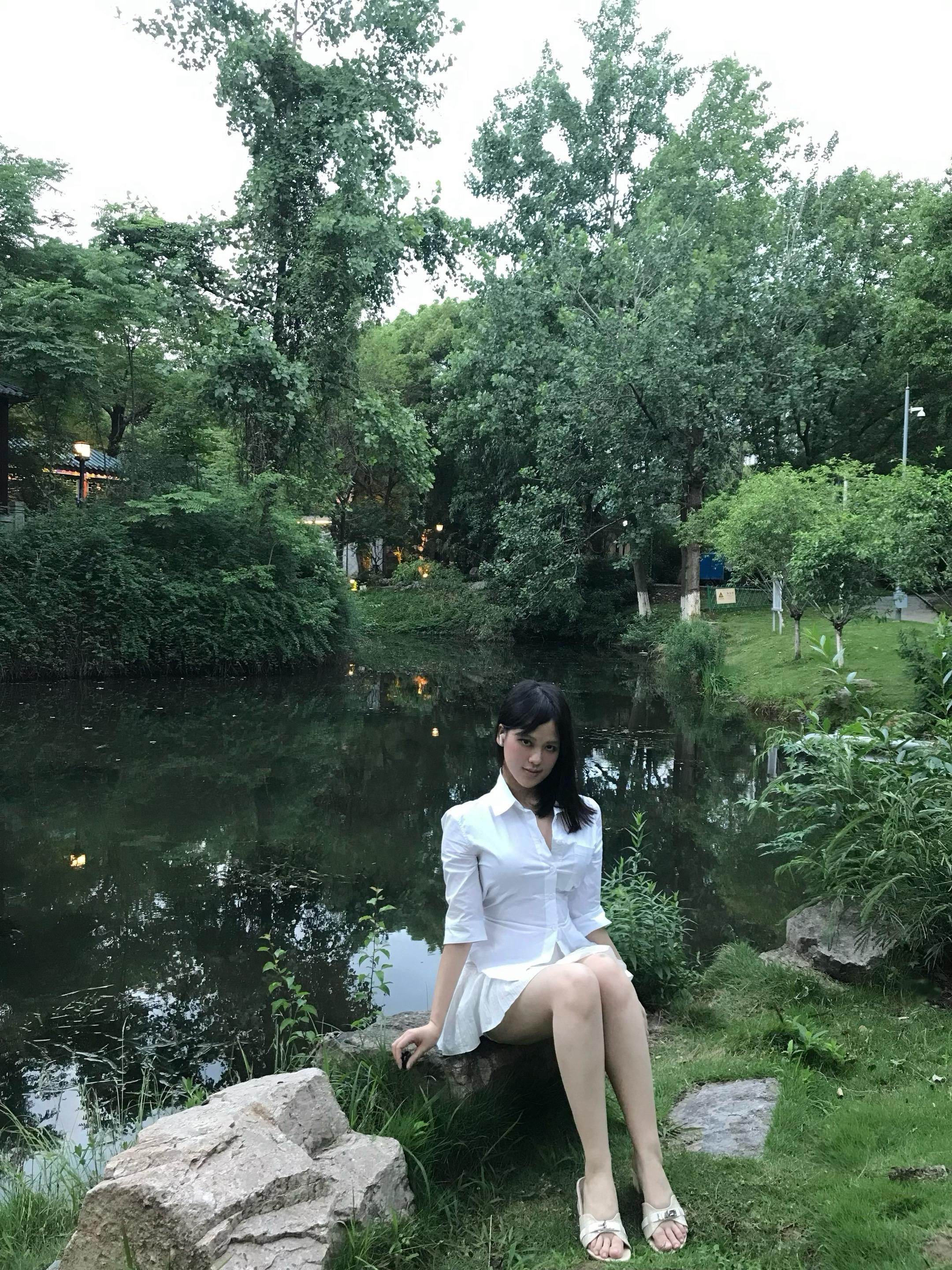 江南纵有万般美 无你不过一滩水