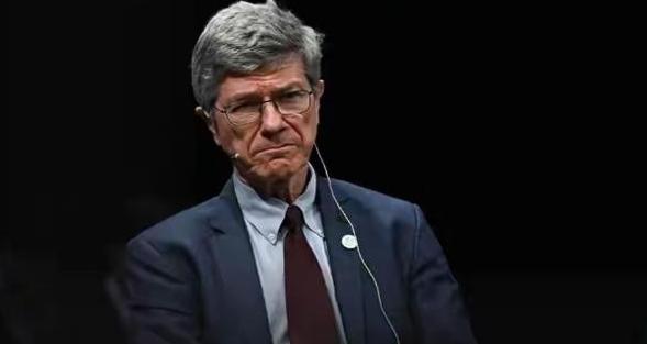 中日关系到如今这个地步，一个美国国际问题专家表示，日本现在敢挑衅中国，不是为了台