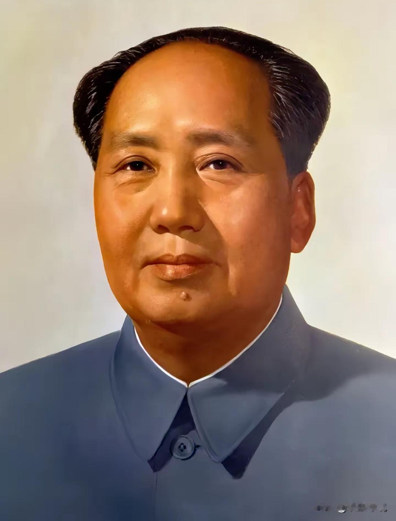 今天是2025年12月26日，毛泽东同志诞辰132周年，我们共同缅怀这位改变中国