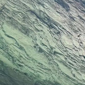 恩施·鹤峰屏山大峡谷不愧是被《国家地理》评为“中国最美的地方”万物皆有裂痕，那是