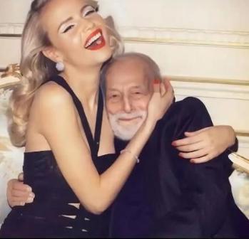 1994年，89岁高龄的石油大亨，娶了26岁脱衣舞女郎，新婚才14个月后，石油大