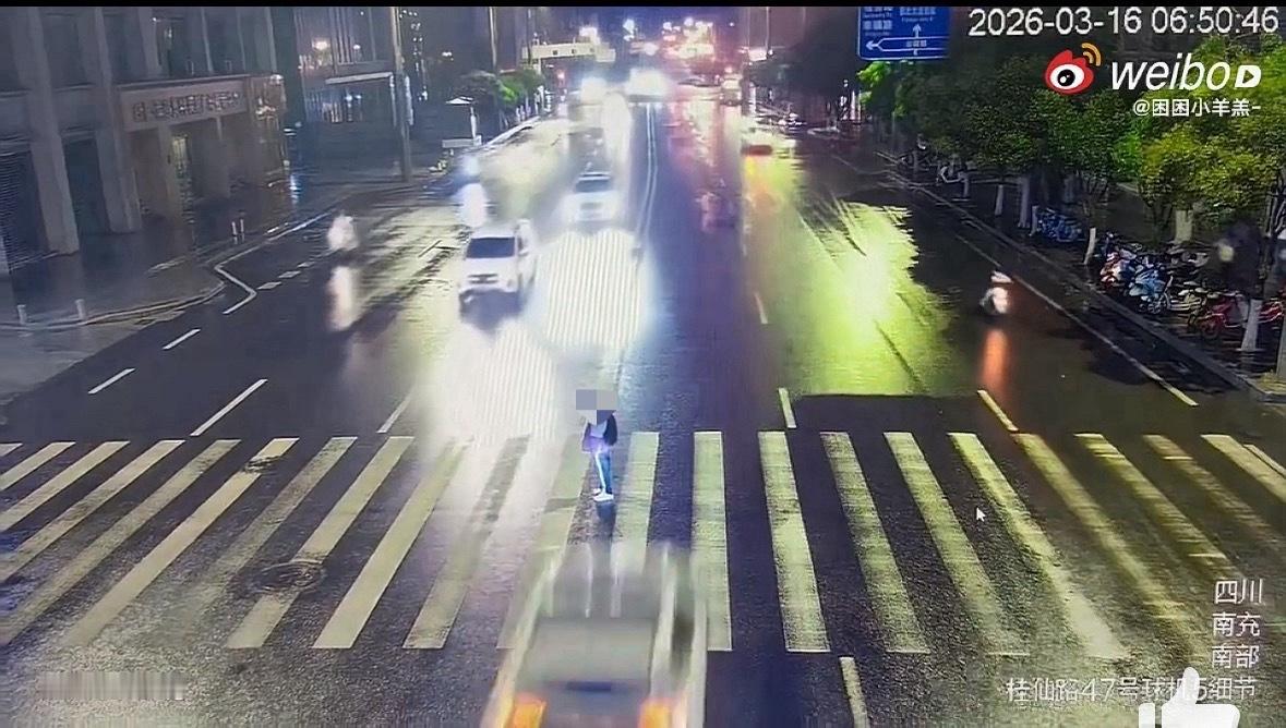 警方通报高中生过斑马线被撞身亡目前来看，排除酒驾毒驾，普通交通肇事，三年以下。事