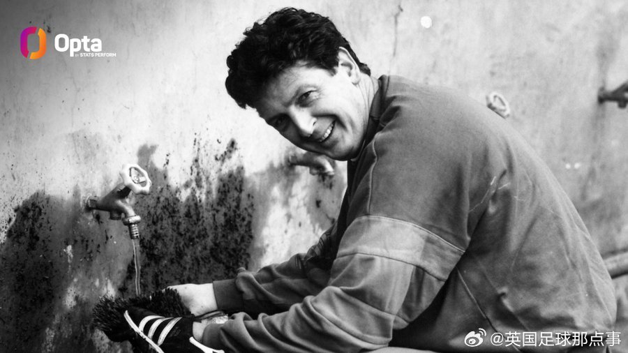 打破历史纪录！Opta：78岁霍奇森重返布里斯托尔城，将创下英格兰足球联赛史上同