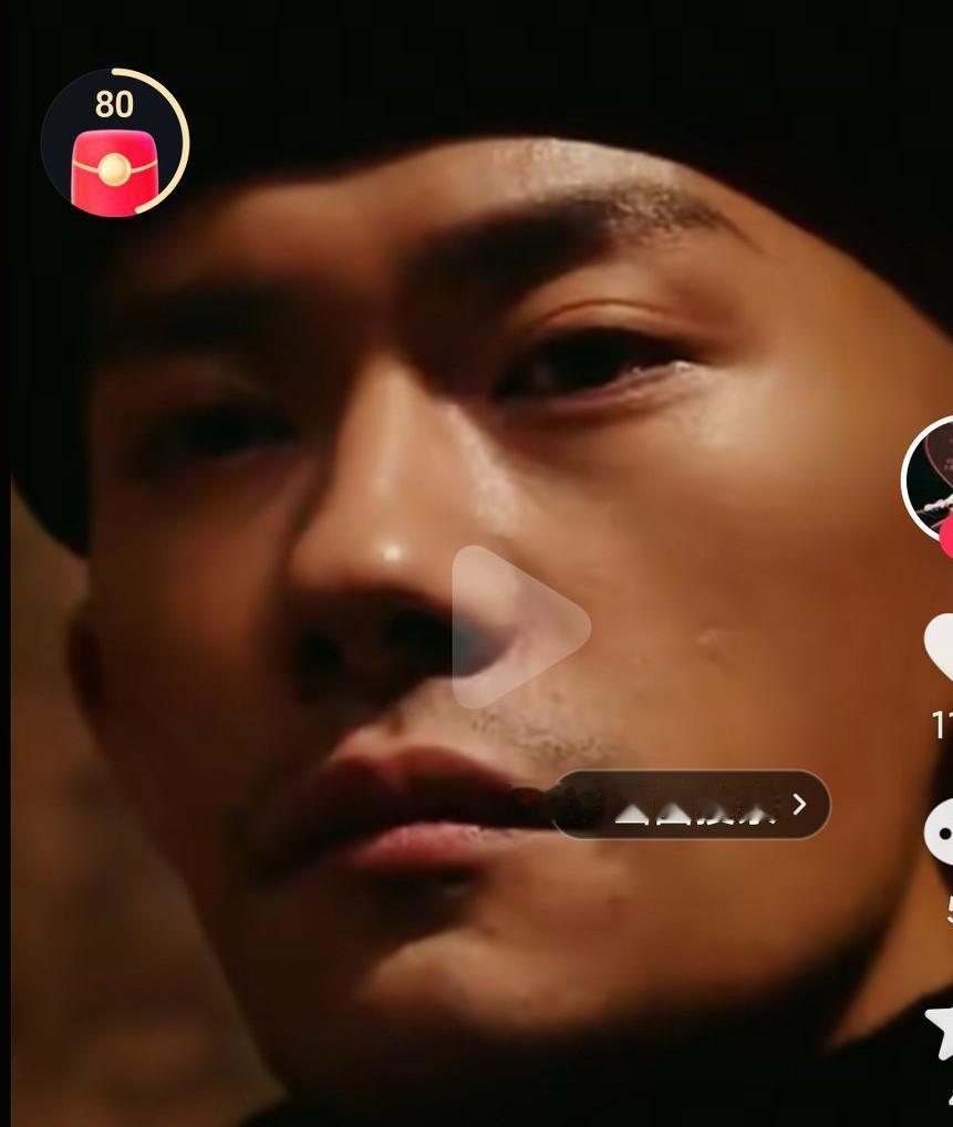 易烊千玺的演技真的是越来越棒啊，真的是妥妥的演技偶像于一身啊，未来妥妥的艺术家啊