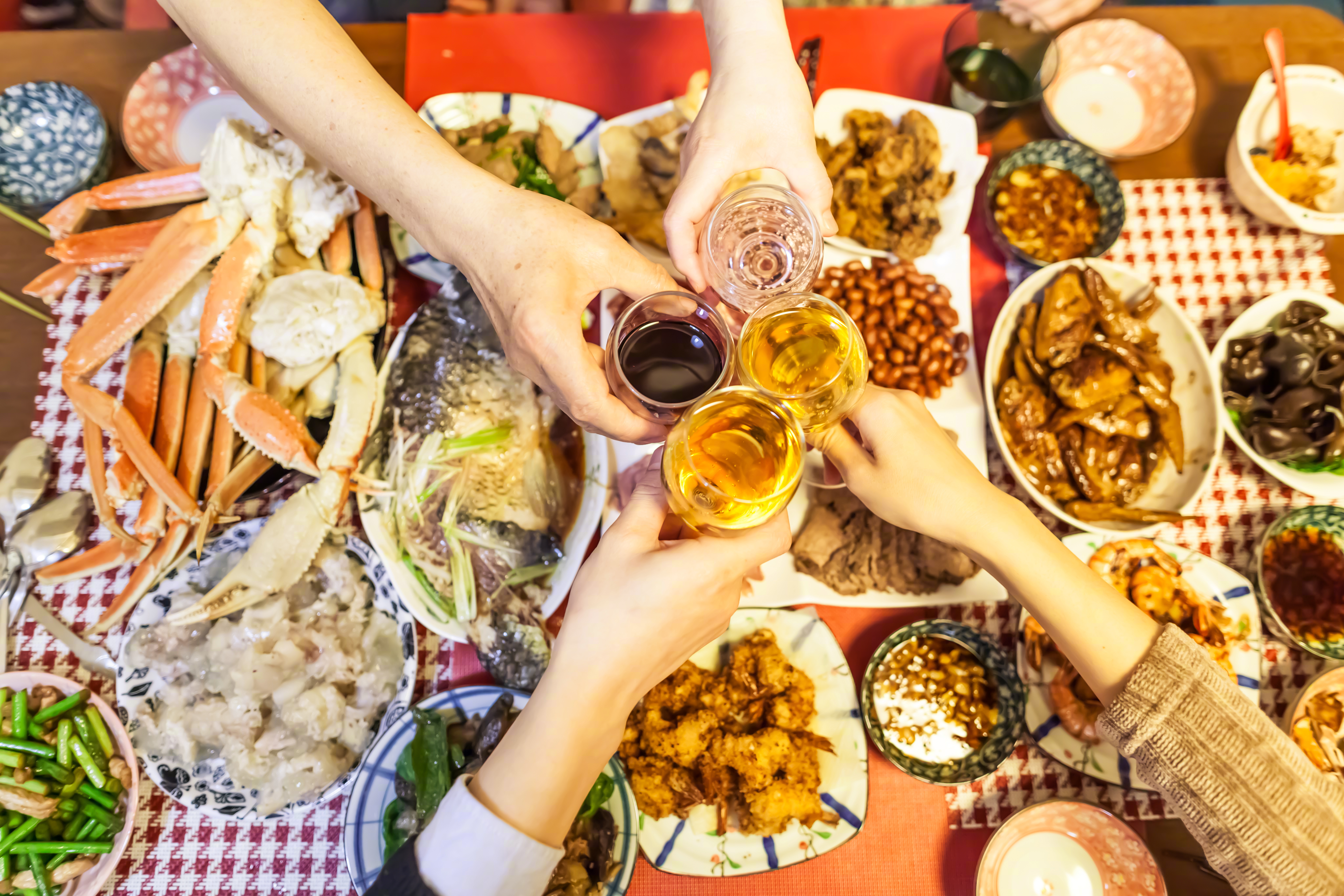 【过年放开吃不长肉的8个技巧，最后一个躺着也能瘦】过年放开吃还不长肉的秘诀 很多