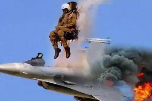 美国人也真要面子，一架战机坠毁，可以说是猪队友误击的，都三架战机坠毁了，还说“疑